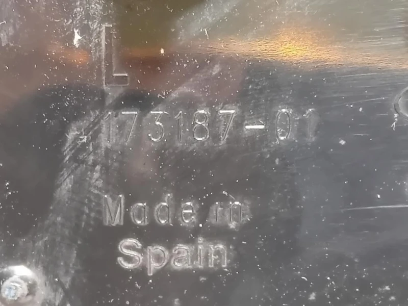 Fanale POST SX 17318701 Ford C-max III 2011