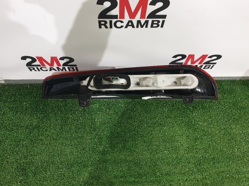 Fanale POST SX 1520773 Ford Focus III SW 2008