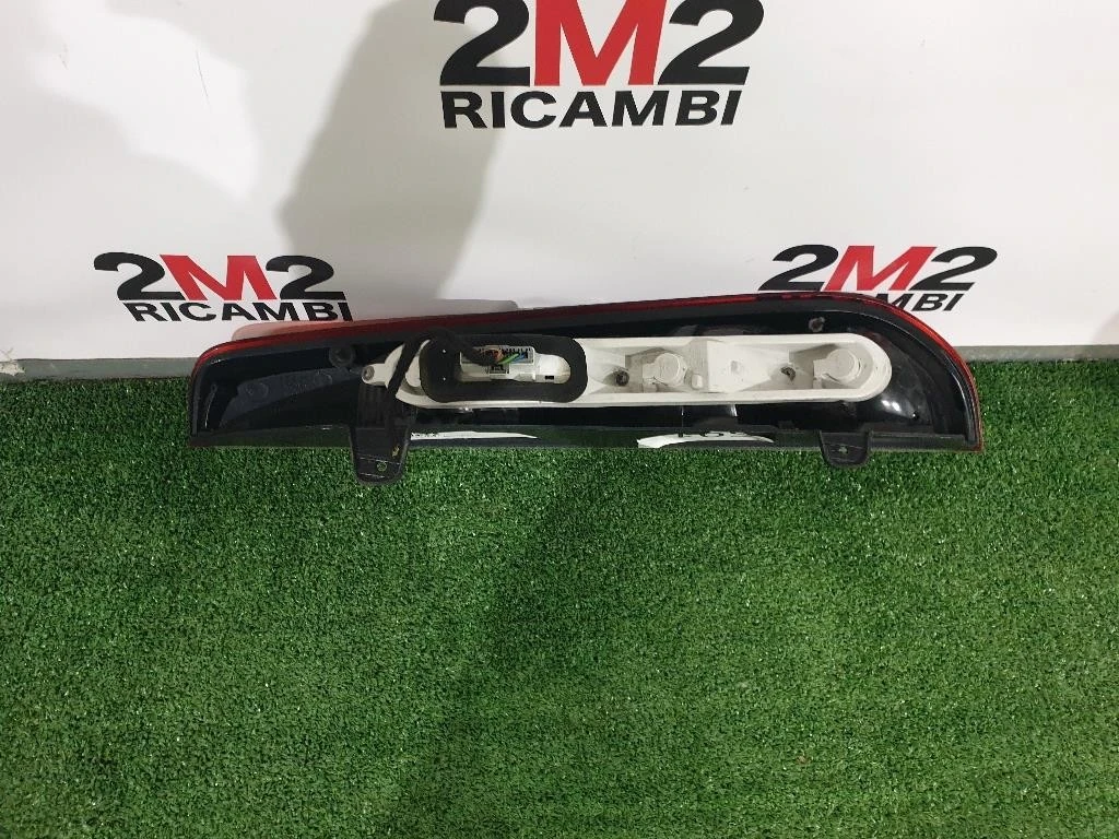 Fanale POST SX 1520773 Ford Focus III SW 2008