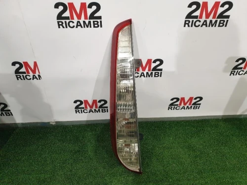 Fanale POST SX 1520773 Ford Focus III SW 2008