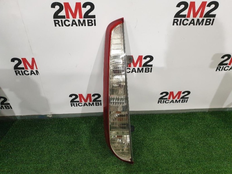 Fanale POST SX 1520773 Ford Focus III SW 2008