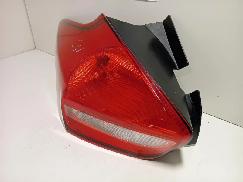 Fanale POST SX F1EB-13405-B Ford Focus IV 2014