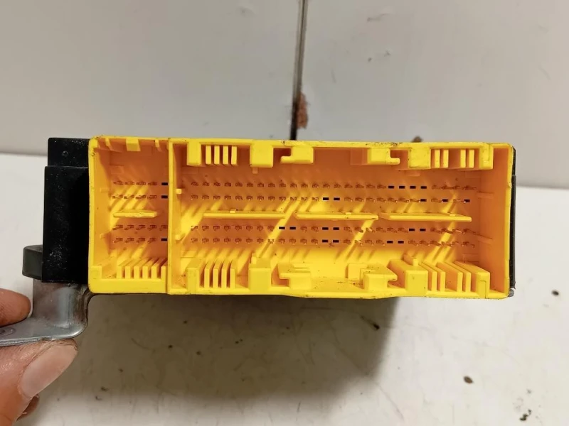 Centralina Air-bag A2059009527 Mercedes Classe C W205 2014