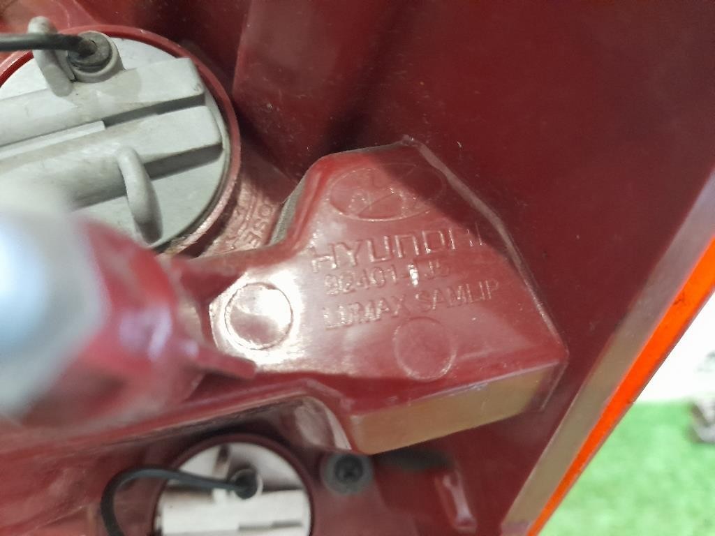 Fanale POST SX 924011J5 Hyundai I20 I 2012