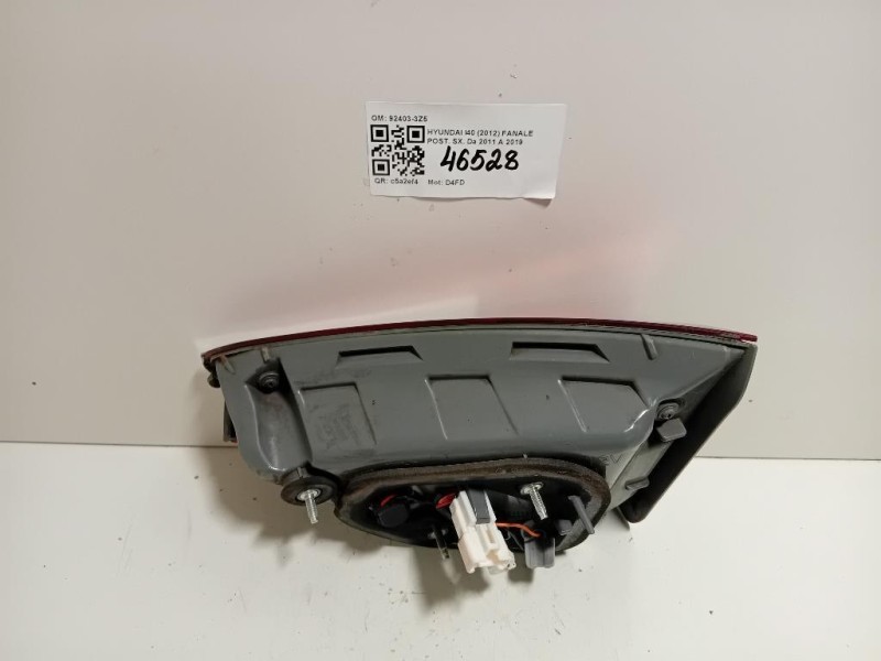 Fanale POST SX 92403-3Z5 Hyundai I40 2012