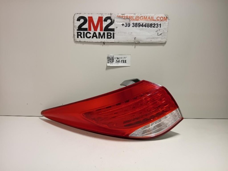 Fanale POST SX 92401-3Z0 Hyundai I40 2012