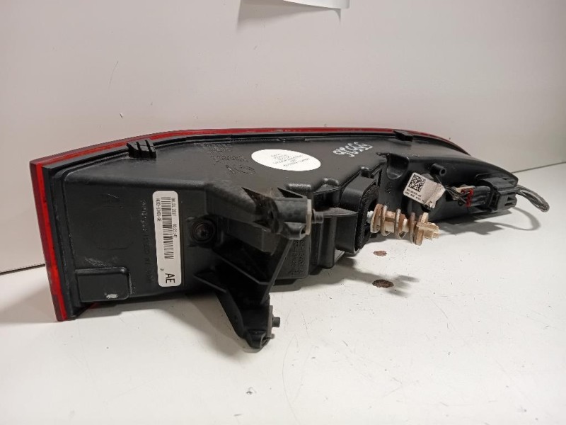 Fanale POST SX HK83-13405-AE Jaguar F-pace 2015