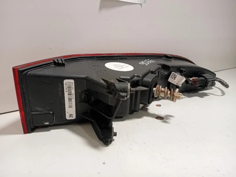 Fanale POST SX HK83-13405-AE Jaguar F-pace 2015