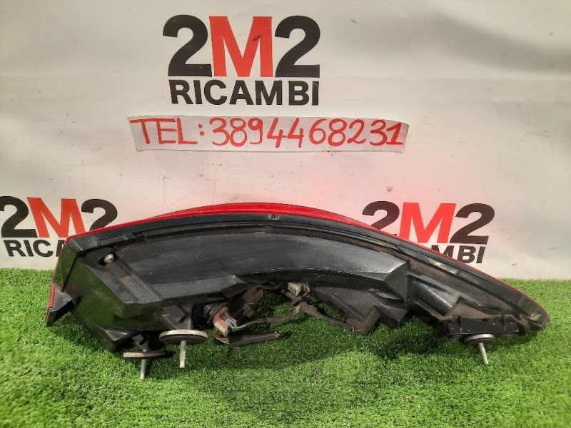 Fanale POST SX 8X2313405BD Jaguar XF I 2008