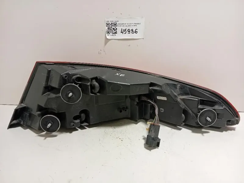 Fanale POST SX CX23-13405 Jaguar XF I 2011