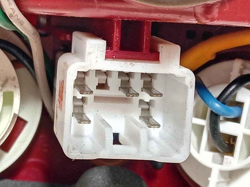 Fanale POST SX 92403-A20 Kia CEED II 2012