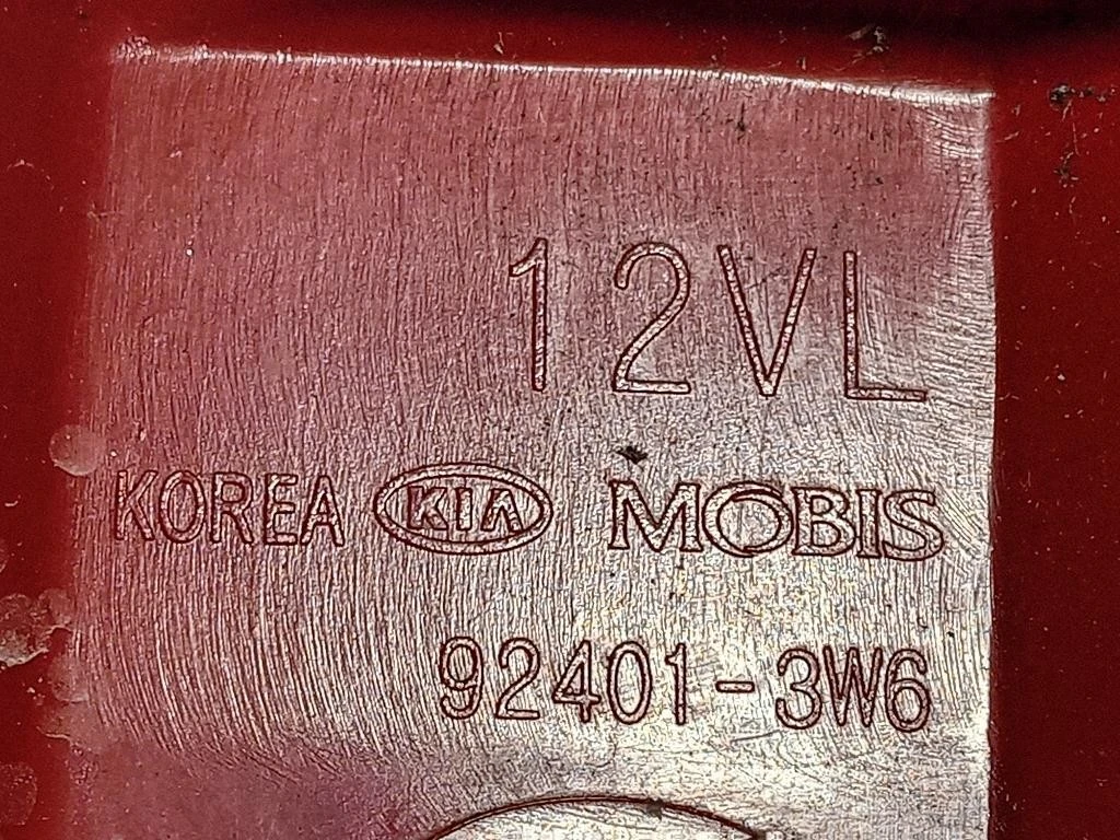 Fanale POST SX 92401-3W6 Kia Sportage III 2010