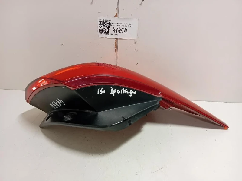 Fanale POST SX 92401-3W6 Kia Sportage III 2010