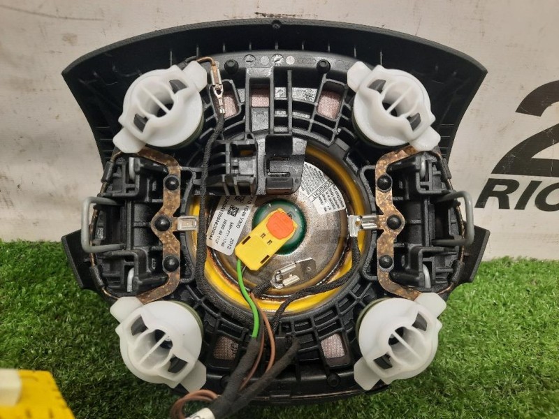 Air-bag Guidatore 8U0880201E Audi Q3 8UB 2012