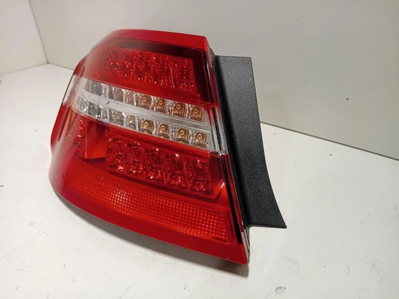 Fanale POST SX A2078200164 Mercedes Classe E C207 Coupé 2010