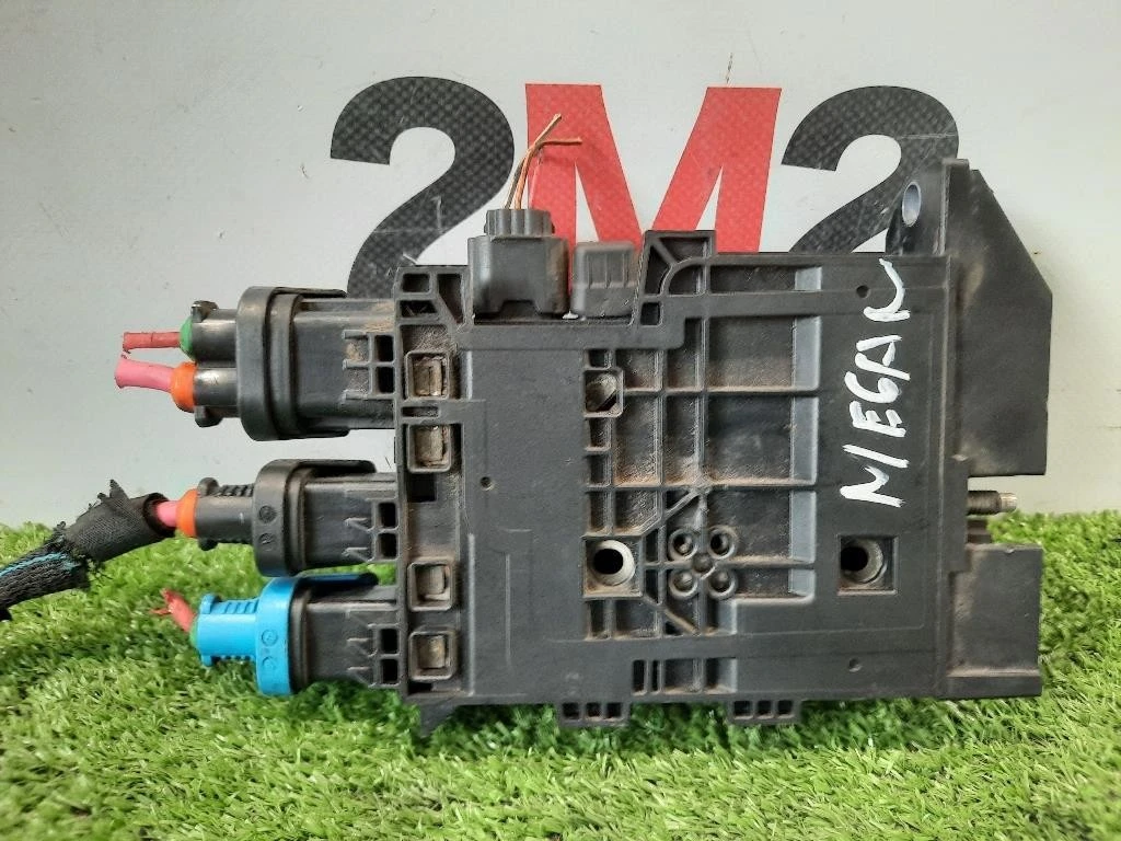 Centralina Batteria 243800011R Renault Mégane III SW 2009