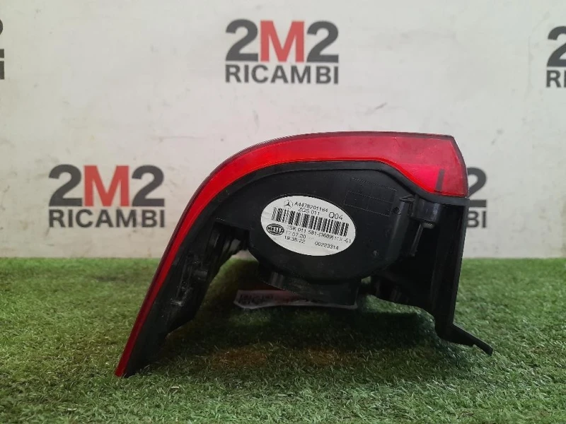 Fanale POST SX 2SK011581 Mercedes VITO W447 2014