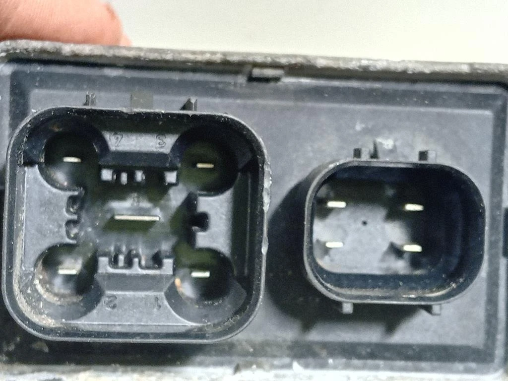 Centralina Candelette B2110017758 Ford Transit V 2011