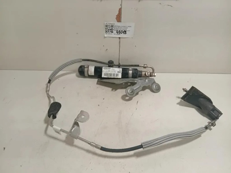 Air-bag Cofano Sistema Protezione Pedoni ANT 2058604700 Mercedes Classe C W205 2014