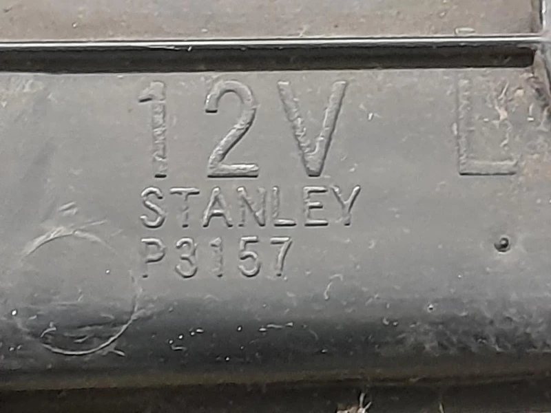 Fanale POST SX Mitsubishi Pajero III 2000