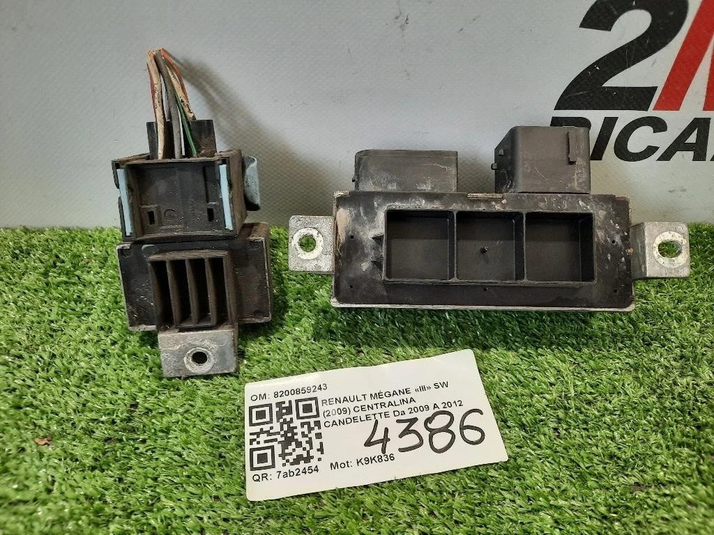 Centralina Candelette 8200859243 RELÈ Renault Mégane III SW 2009