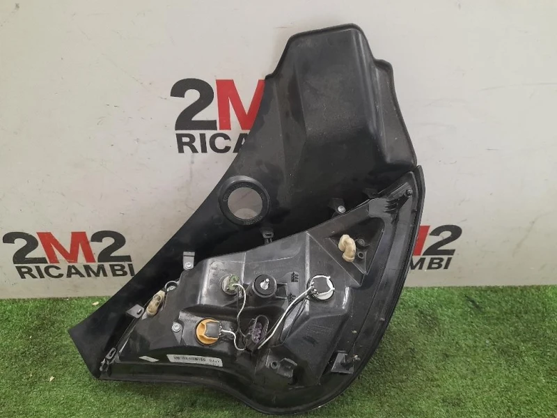 Fanale POST SX 39025873 Opel ADAM 2013