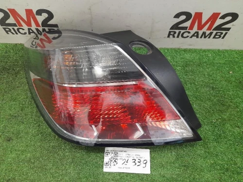 Fanale POST SX 13252443 93357459 Opel Astra H 2005