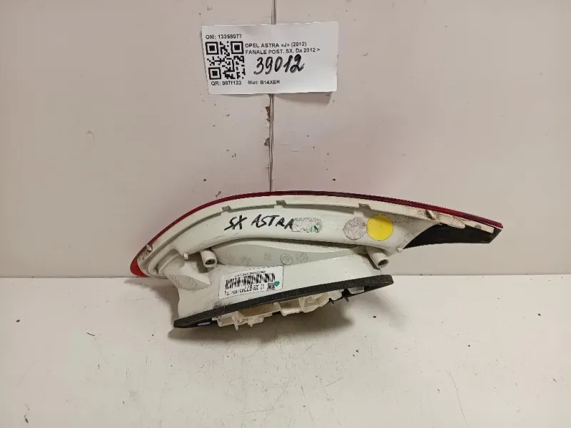 Fanale POST SX 13358077 Opel Astra J 2012