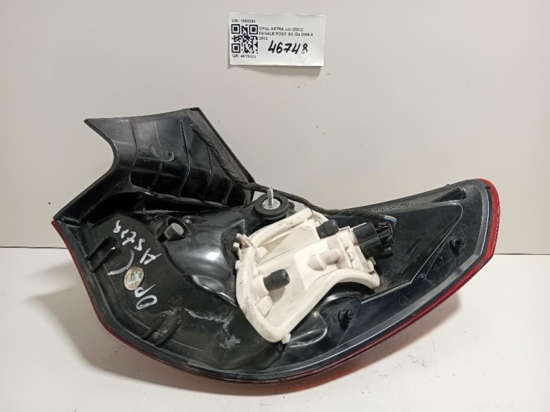 Fanale POST SX 1090098 FARO FANALE POST Opel Astra J 2012