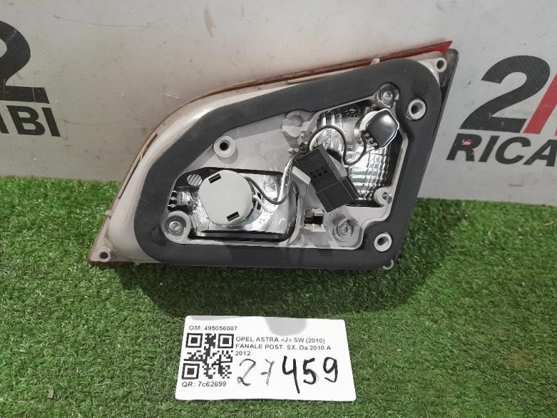 Fanale POST SX 495056087 Opel Astra J SW 2010