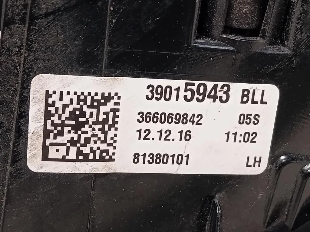 Fanale POST SX 39015943 Opel Astra K 2016