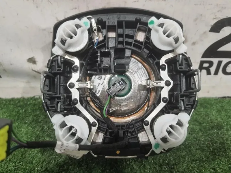 Air-bag Guidatore 6791332-09 AIRBAG BMW F20 Bmw Serie 1 F20 Berlina 2012