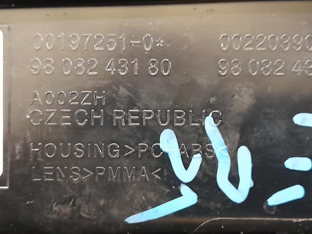 Fanale POST SX 9808243180 Opel Vivaro C 2019