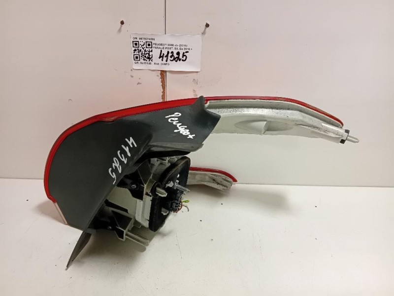 Fanale POST SX 9678074280 Peugeot 2008 I 2016