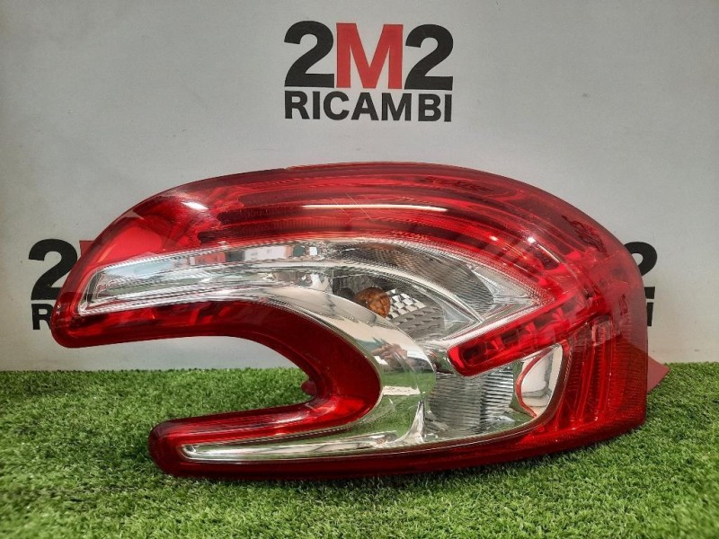 Fanale POST SX 9672628280 SX Peugeot 208 I 2012