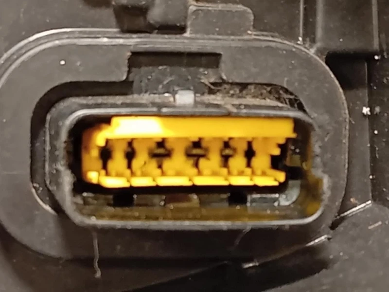 Fanale POST SX 26110102 Renault CLIO IV 2013