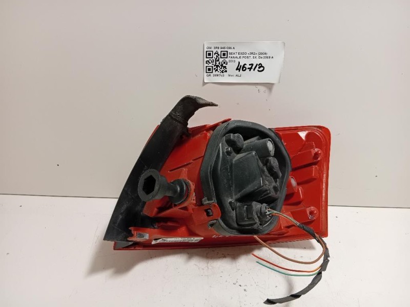 Fanale POST SX 3R9 945 095 A Seat EXEO 3R2 2009