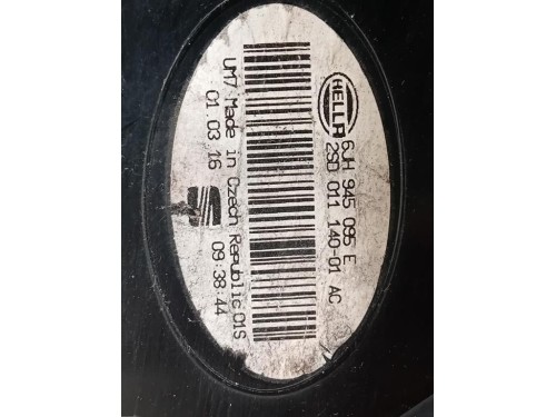 Fanale POST SX 6JH 945 095 E Seat Toledo KG3 2013