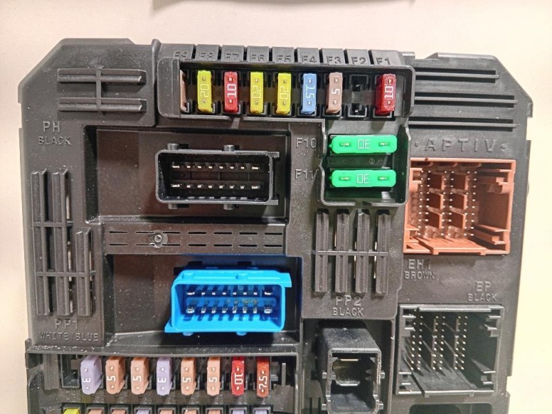 Centralina Comfort 9845141280 Opel Corsa F 2019