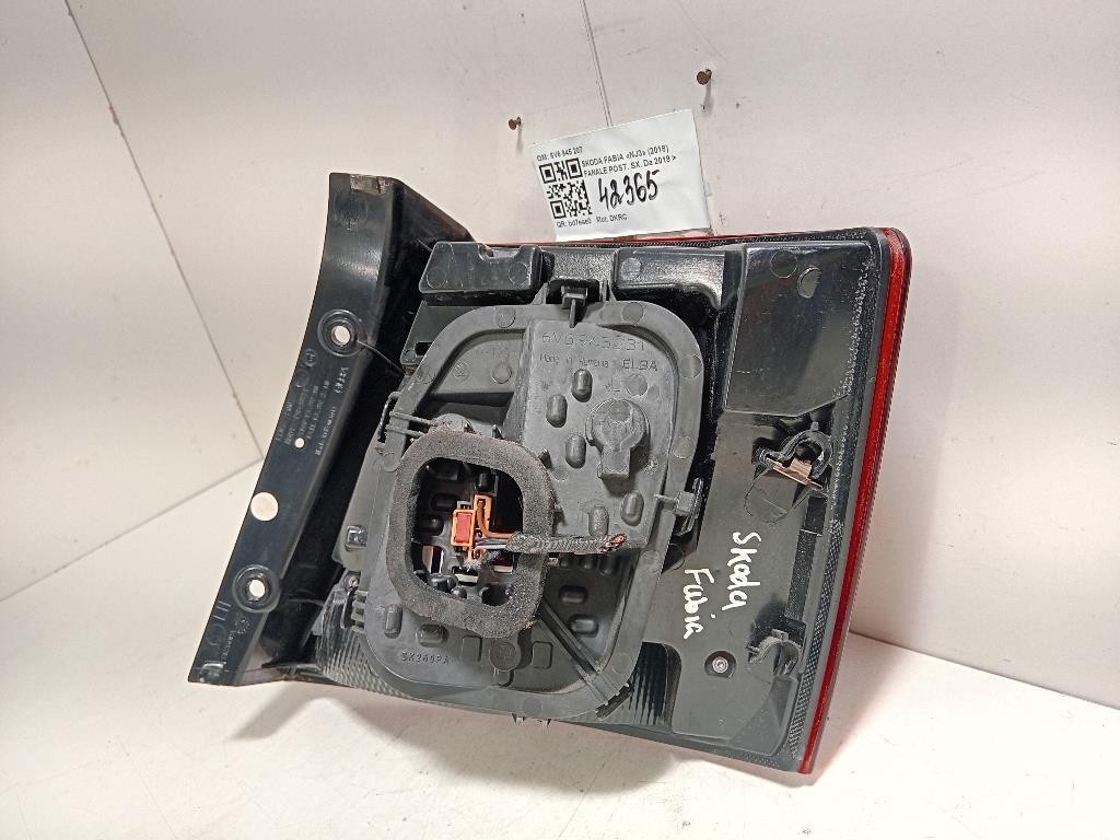 Fanale POST SX 6V6945711 Skoda Fabia NJ3 2018