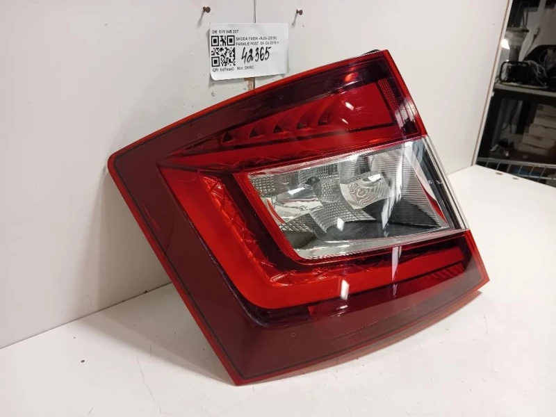 Fanale POST SX 6V6945711 Skoda Fabia NJ3 2018