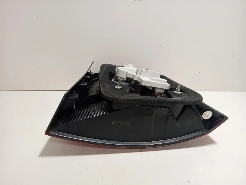 Fanale POST SX 1Z9945257 Skoda Octavia 1Z3 2009