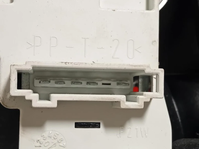 Fanale POST SX 1Z9945257 Skoda Octavia 1Z3 2009