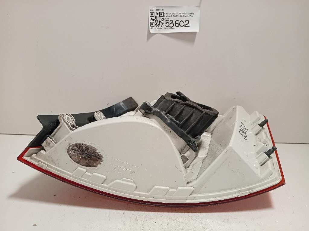 Fanale POST SX 185311-01 Skoda Octavia 5E3 2017