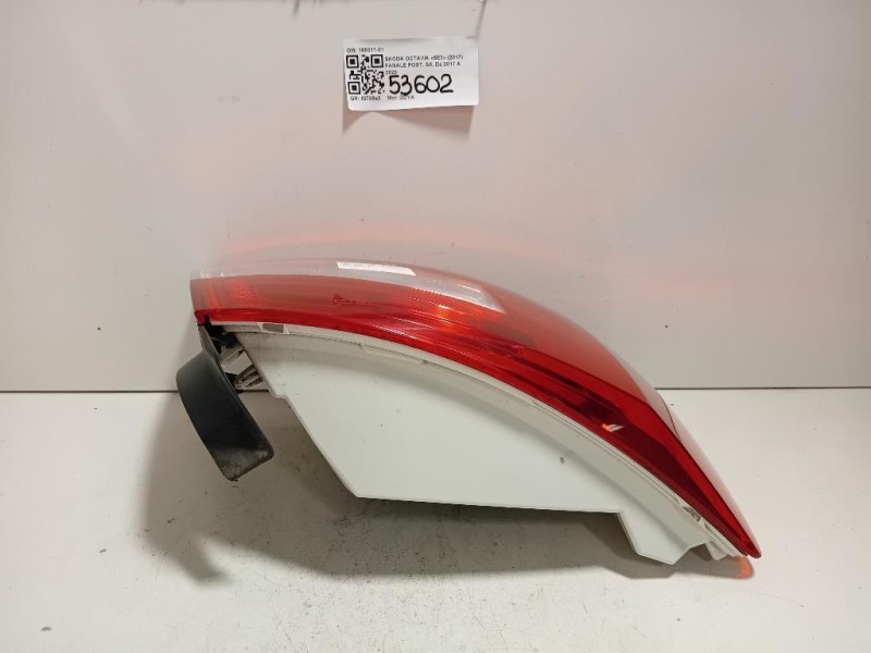 Fanale POST SX 185311-01 Skoda Octavia 5E3 2017