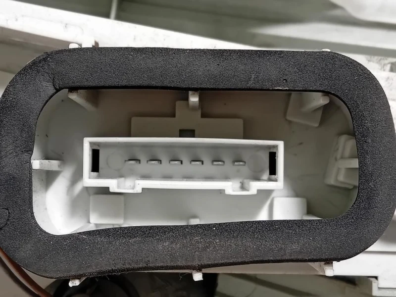 Fanale POST SX 5J7945111 Skoda Roomster 5J7 2006