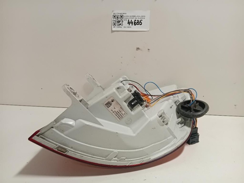 Fanale POST SX 3T9945095B Skoda Superb 3V3 2015