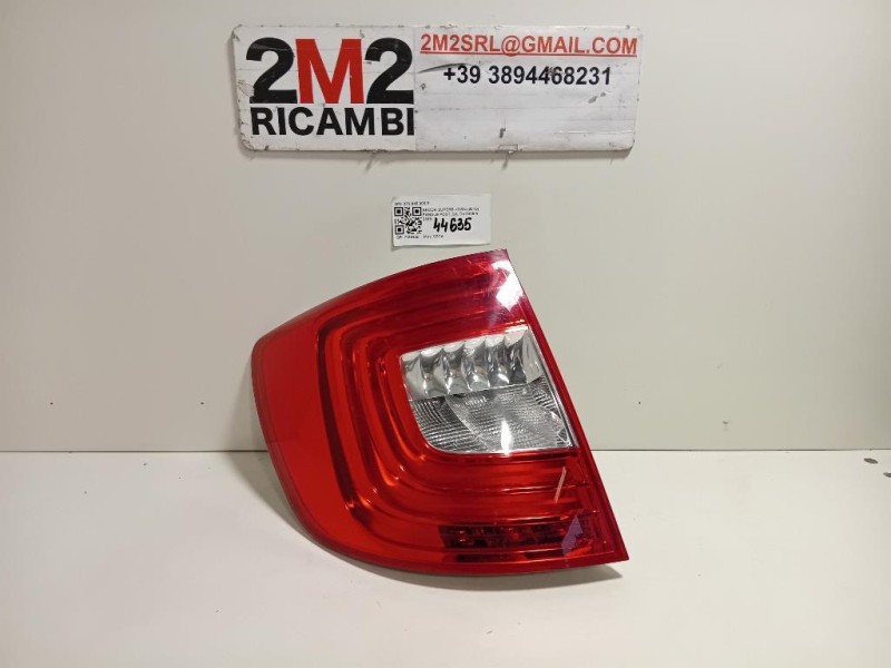 Fanale POST SX 3T9945095B Skoda Superb 3V3 2015