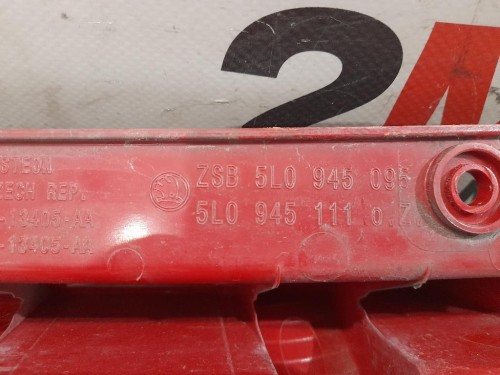 Fanale POST SX 5L0945111 Skoda YETI 2010