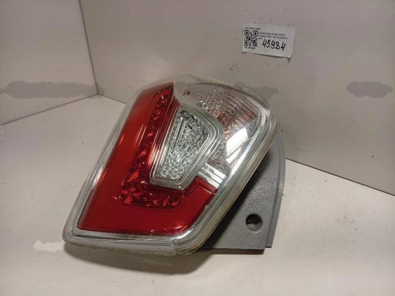 Fanale POST SX 83601-35000 Ssangyong Tivoli 2015